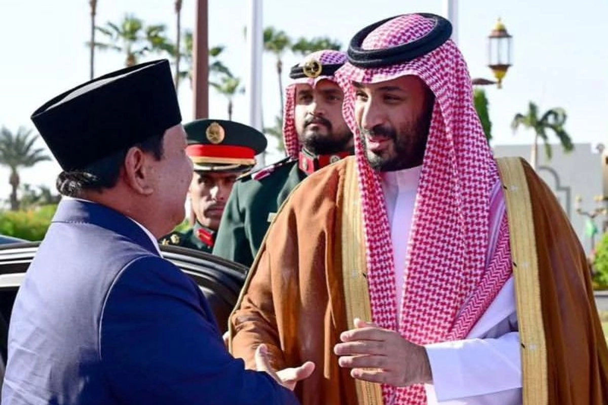 Prabowo Teleponan dengan Pangeran MBS, Bahas Banjir Sumatera hingga Kampung Haji
