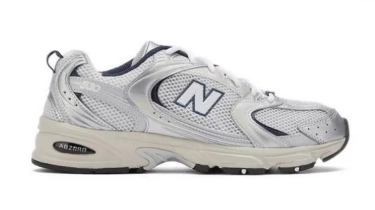 4 Sepatu di Bawah Rp500 Ribu yang Modelnya Mirip New Balance, Nyaman dan Stylish Buat Jalan Kaki