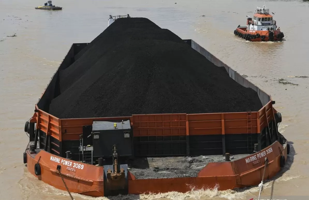 Pemerintah Diminta Kaji Ulang Revisi Aturan DHE SDA, Perbanas-Perbina segera Sodorkan Kajian Dampak