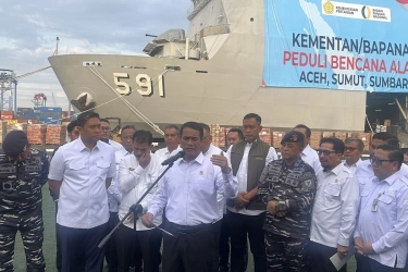 Mentan: Pemerintah Kucurkan Rp 1,2 T Bantuan Pangan untuk Korban Bencana Sumatera