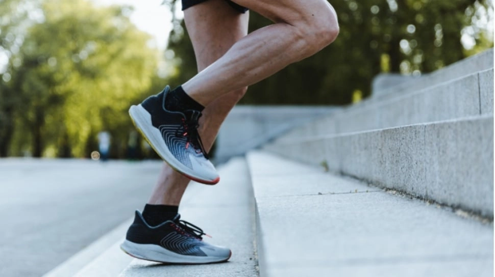 7 Sepatu Running Lokal Senyaman Adidas Ori, Cuma Rp300 Ribuan Kualitas Boleh Diadu