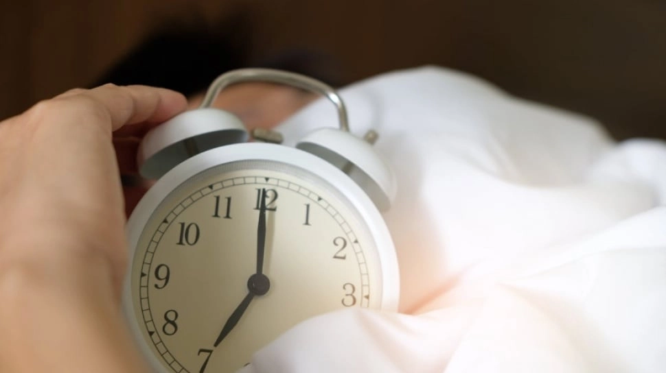 Mengapa Kita Sering Terbangun Beberapa Menit Sebelum Alarm Berbunyi?