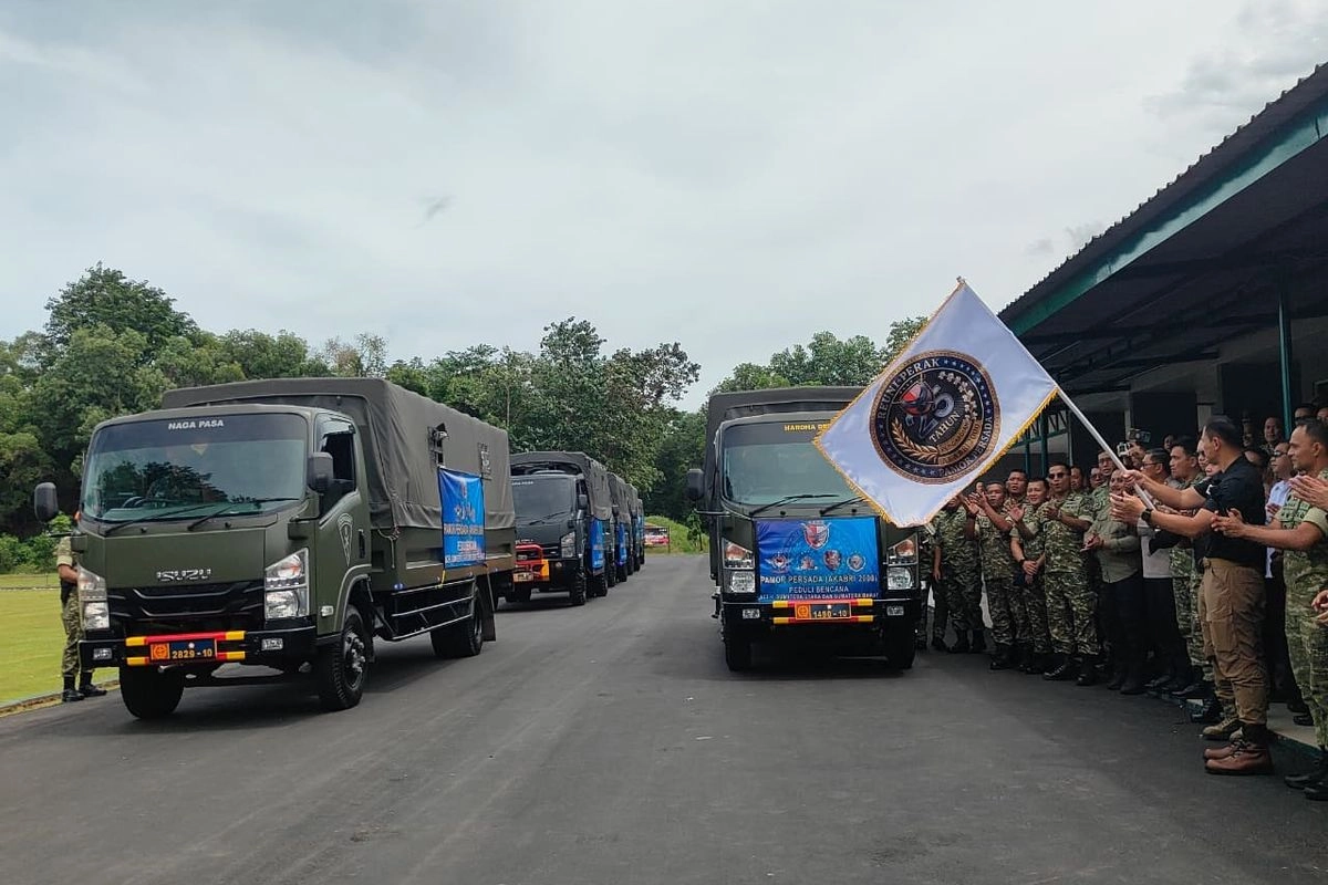 Dipimpin AHY, Alumni Akabri 2000 Kirimkan 10 Truk Bantuan ke Lokasi Bencana Sumatera