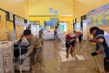 Pulihkan Layanan Kesehatan, Pertamina Bersihkan Puskesmas di Aceh Tamiang