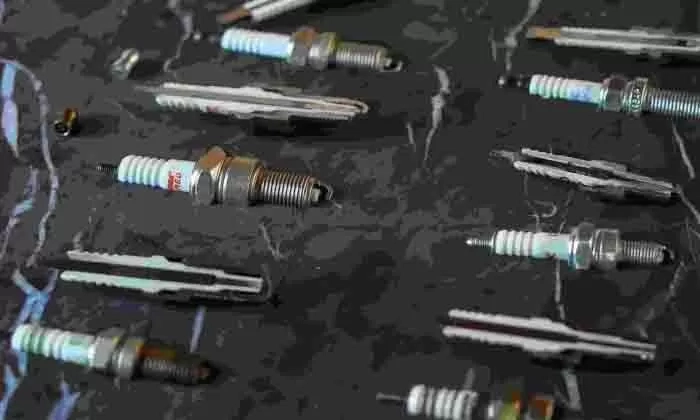 Busi Palsu Bikin Rusak Mesin, Begini Cara Membedakan dengan yang Asli