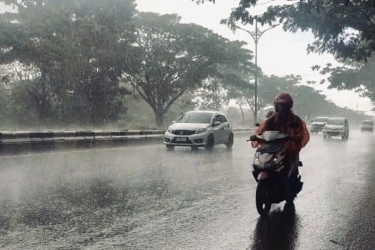 Antisipasi Hujan Ekstrem, BMKG Modifikasi Cuaca di Lampung, Jawa, hingga Bali