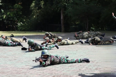 Kala 42 Jurnalis Tiarap hingga Bersembunyi…