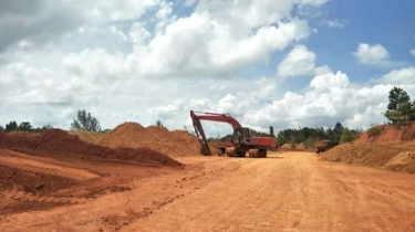 Genjot PNBP, ESDM Lelang Terbuka Stockpile Bauksit di Kepri
