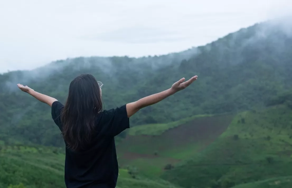 Seni untuk Tidak Peduli: Berikut 5 Hal yang akan Berubah Ketika Berhenti Berusaha Menyenangkan Semua Orang