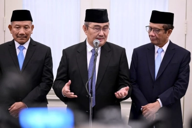 Jimly: Presiden Prabowo Punya Wewenang Batalkan Perpol Nomor 10/2025