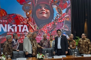 Menkeu Purbaya Catatkan Defisit APBN Rp 560, 3 Triliun hingga November 2025