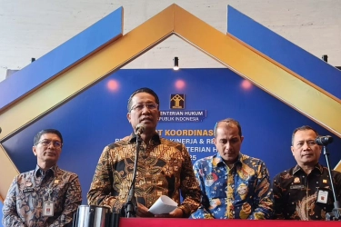 Menkum Supratman Ungkap Pemerintah Setiap Hari Rakor Bahas Penanganan Banjir Sumatera