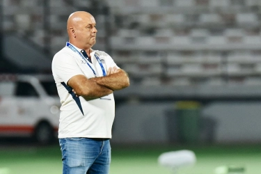 Persib Siap Tutup 2025 di GBLA, Bojan Hodak Tekankan Peran Bobotoh