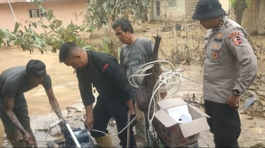 Atasi Krisis Air, Brimob Polri Targetkan 100 Titik Sumur Bor untuk Warga Aceh Tamiang