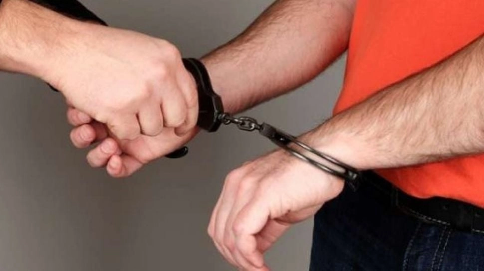 OTT Bekasi, KPK Amankan 10 Orang dan Segel Ruang Bupati