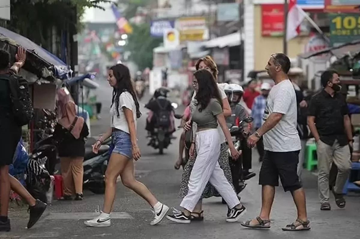 Momentum Belanja Akhir Tahun, BINA Indonesia Great Sale 2025 Tawarkan VAT Refund bagi Wisman
