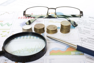 Keluarga Terlihat Mapan, Mengapa Masih Rentan Secara Finansial?