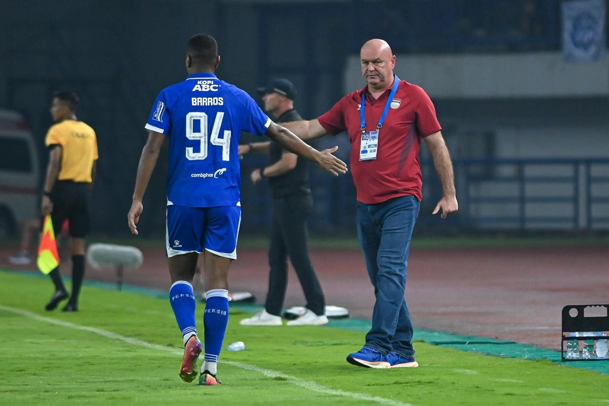 Bhayangkara FC Minim Gol, Persib Pantang Menurunkan Kewaspadaan