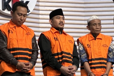 Bukan Sembarang Kades, HM Kunang Jadi Perantara Suap Bupati Bekasi Rp 14,2 Miliar