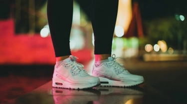 4 Sepatu Wanita Diskon di Sports Station Mulai Rp200 Ribuan, Pas Buat Kado Hari Ibu