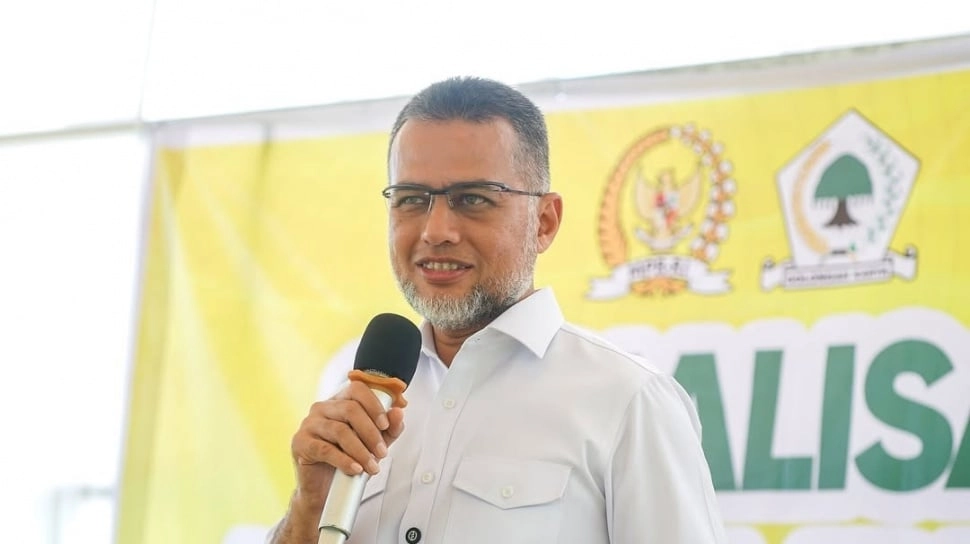 Lagi Fokus Bantu Warga Terdampak Bencana, Ijeck Mendadak Dicopot dari Golkar Sumut, Ada Apa?