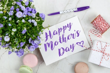 100 Ucapan Hari Ibu 2025 yang Hangat dan Penuh Makna buat Dibagikan ke Medsos