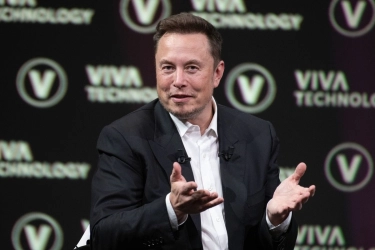Elon Musk Jadi Orang Pertama di Dunia dengan Kekayaan Rp 10.000 Triliun