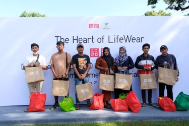 UNIQLO Sumbang Rp 11,1 M dan Puluhan Ribu Baju Baru ke Korban Banjir Sumatera