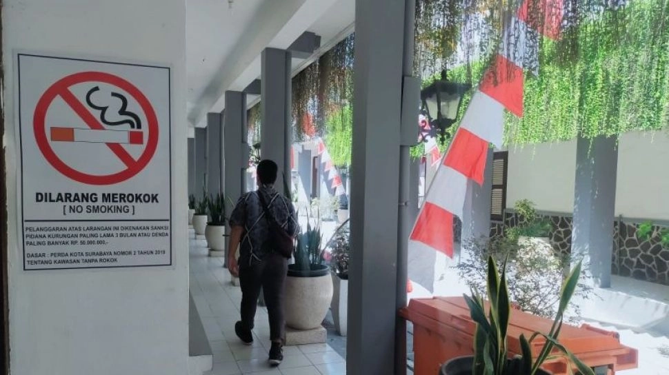 Ritel dan UMKM Soroti Larangan Kawasan Tanpa Rokok, Potensi Rugi Puluhan Triliun