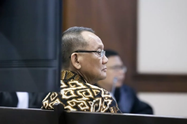 Saksi Beber Aliran dana Rp 11 Miliar ke Menantu Eks Sekretaris MA Nurhadi, Pengacara Klaim Hanya Asumsi