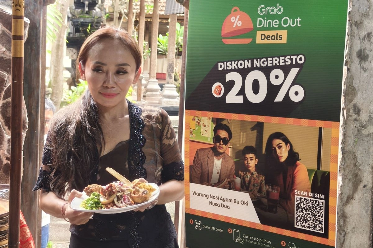 Cerita Pemilik Warung Nasi Ayam Ibu Oki di Bali, Selaraskan Warung Tradisional dengan Era Digital