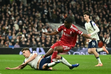 Liverpool Darurat Striker Usai Isak Cedera, Arne Slot Cari Penyerang Baru?