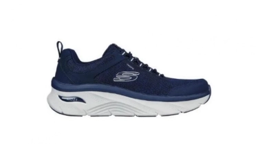 5 Rekomendasi Sepatu Lokal Senyaman Skechers Buat Jalan-Jalan, Cocok Buat Traveling dan Harian