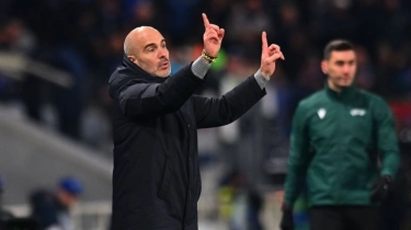 Enzo Maresca Tegaskan Komitmen di Chelsea Meski Dirumorkan ke Manchester City