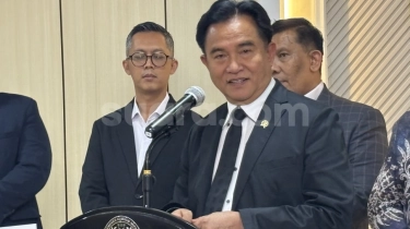 Menko Yusril Jelaskan Alasan Pemerintah Pilih Terbitkan PP Atur Penugasan Polisi di Jabatan Sipil