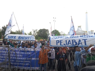 Aksi Buruh Tuntut Kenaikan Upah Minimum dengan Indeks Alpha 0,9