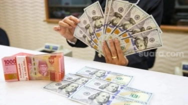 Nilai Tukar Rupiah Ambruk Gara-gara Kredit Nganggur