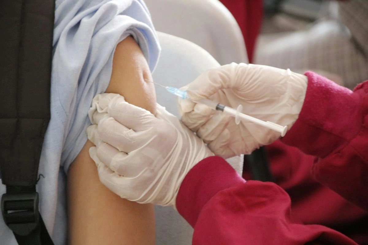 Hari Ibu, POGI Cetak Rekor MURI Lewat Vaksinasi HPV Terbanyak di Jakarta