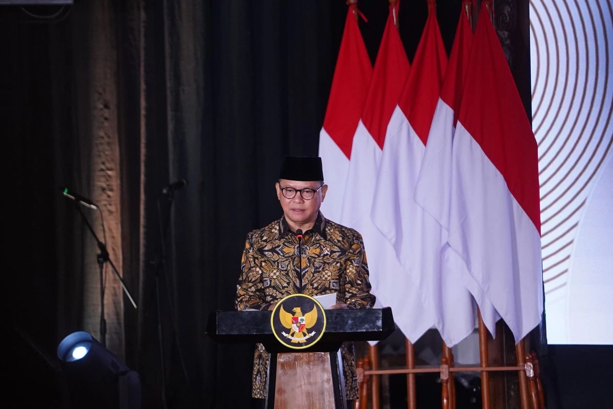 Menteri P2MI: Pekerja Migran Indonesia Harus Pulang Usai 3 Tahun Kerja