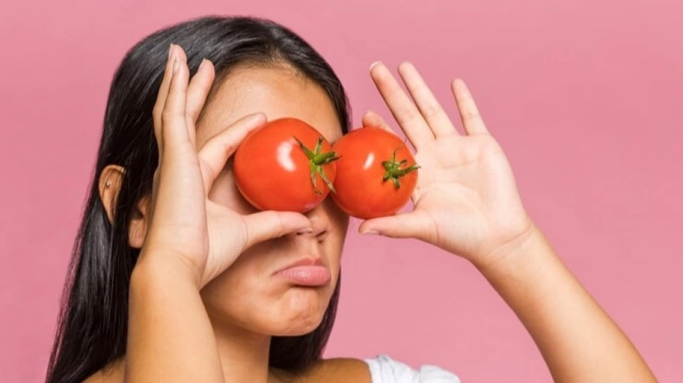 5 Alasan Kenapa Tomat Wajib Jadi Skincare Favorit