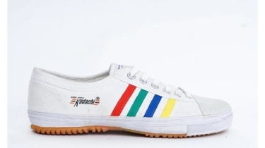 7 Brand Sepatu Lokal Size Besar untuk Solusi Kaki Lebar, Ada Nomor 44-45