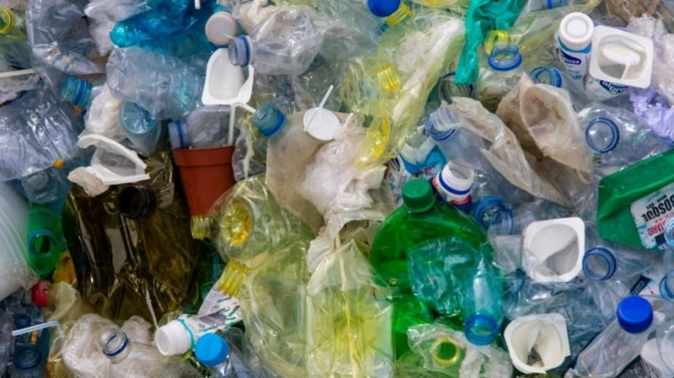 Lewat BRIN, Bagaimana Indonesia Ikut Menentukan Cara Dunia Baca Ancaman Mikroplastik Laut?