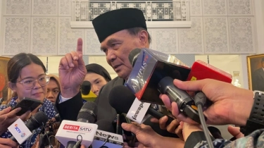 Pesan Menko Polkam di Malam Natal Katedral: Mari Doakan Korban Bencana Sumatra