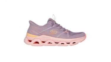5 Sepatu Lokal Senyaman Skechers Ori untuk Orang Tua, Harga Lebih Terjangkau