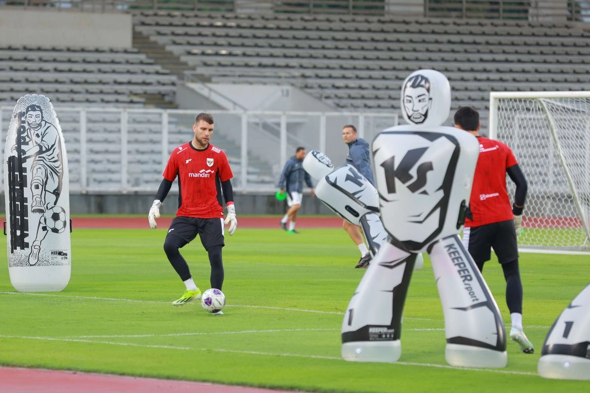 Persib Bisa Sulit Tersaingi Jika Paes dan Pelupessy Gabung Persib, tetapi...