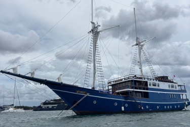 Pelatih Valencia B Meninggal Usai Insiden Kapal Tenggelam di Dekat Pulau Komodo