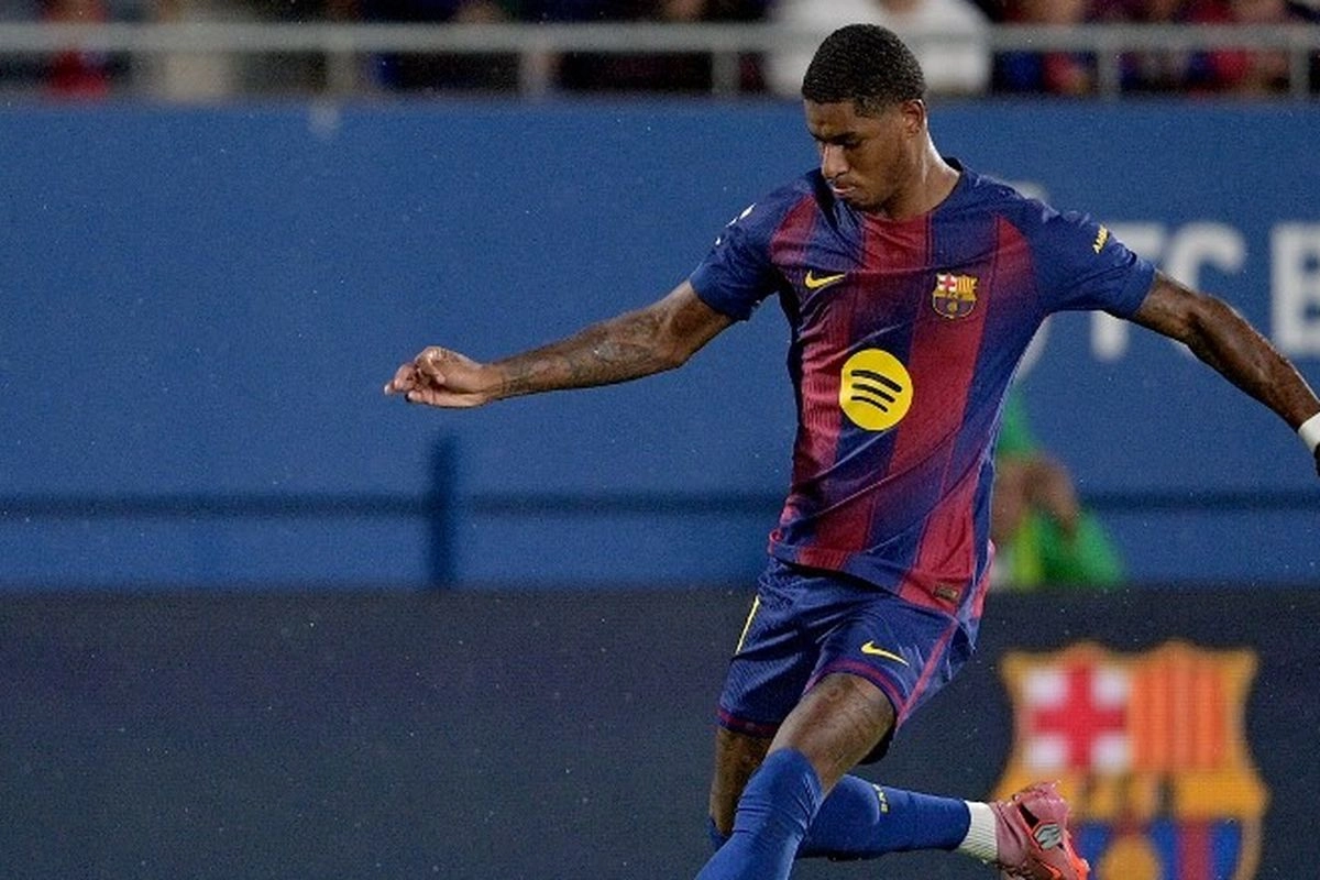Masa Depan Tak Pasti di Barcelona, PSG Siap Bajak Marcus Rashford