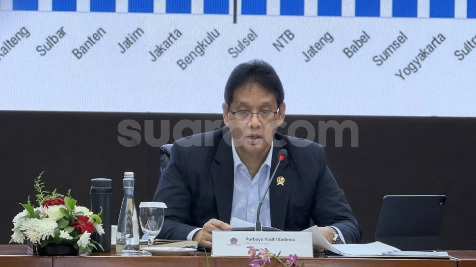 Purbaya Tambah Anggaran Rp 7,66 Triliun untuk THR dan Gaji ke-13 Guru ASN Daerah