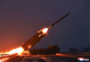 Kim Jong Un Mengawasi Uji Coba Peluncuran Rudal Jelajah Strategis Jarak Jauh Korea Utara