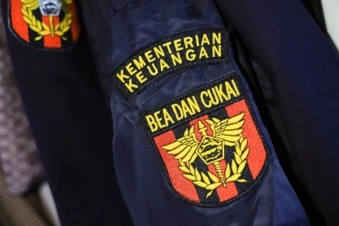 Bersih-bersih Pegawai, Bea Cukai Pecat 27 Pegawai, 33 Diproses